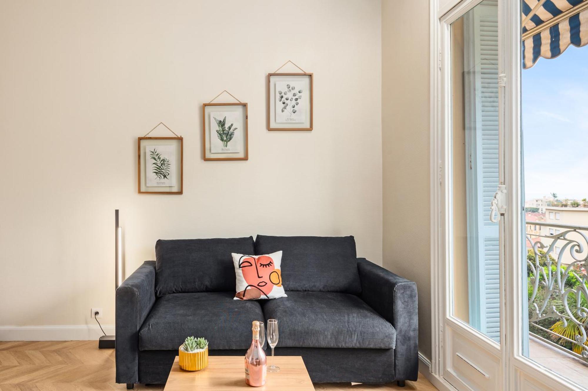 Mont Fleuri- Somptueux 2 Pieces - Parking - Menton Apartment Екстериор снимка