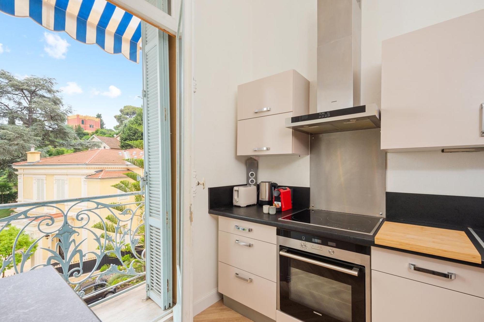 Mont Fleuri- Somptueux 2 Pieces - Parking - Menton Apartment Екстериор снимка